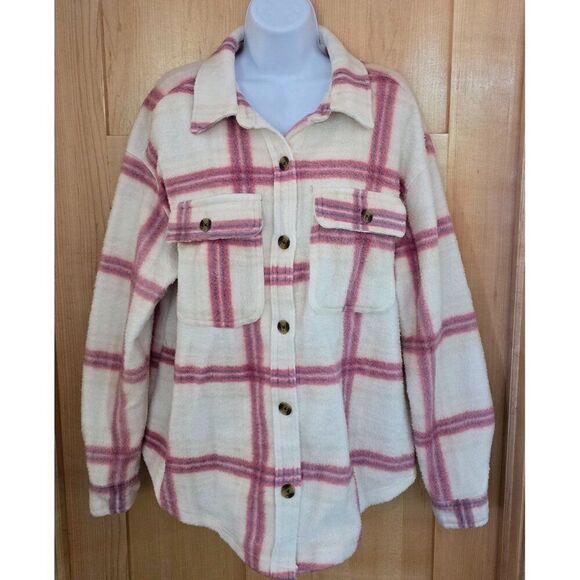 Plaid Button-Down Fleece Shacket Pink/White fairycore cottagecore warm soft love - Picture 1 of 4